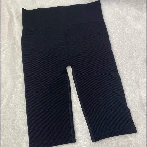 Victoria's Secret Other - Victorias Secret black shape wear size L